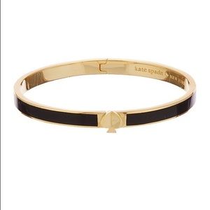 Kate Spade heritage spade thin enamel bangle